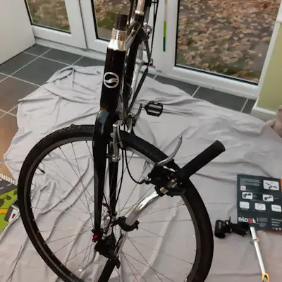 Fitting-n-lock-bike-lock
