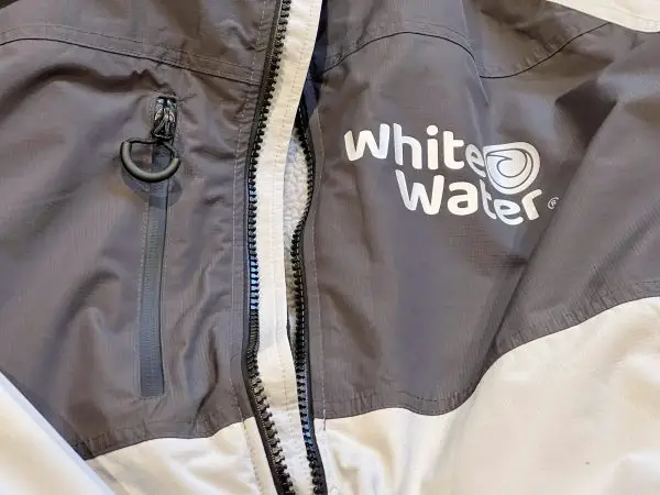 white water changing robe zip details